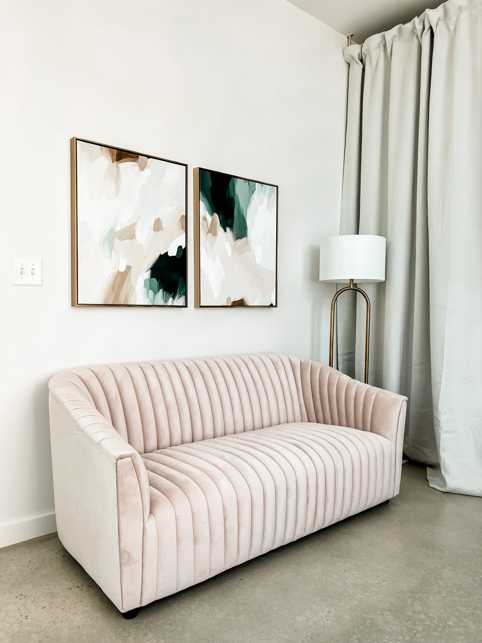 Loverly Grey’s office space details! 

#LTKstyletip #LTKFind #LTKhome