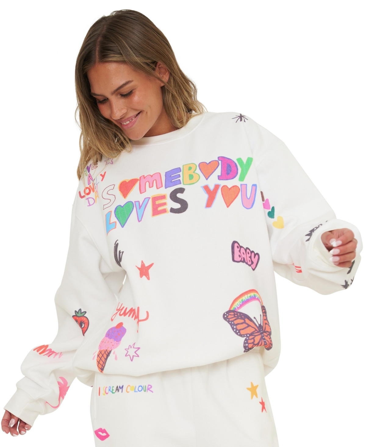 Mayfair Juniors' Somebody Loves You Graphic Oversized Long-Sleeve Crewneck Sweatshirt - Cream | Macy's