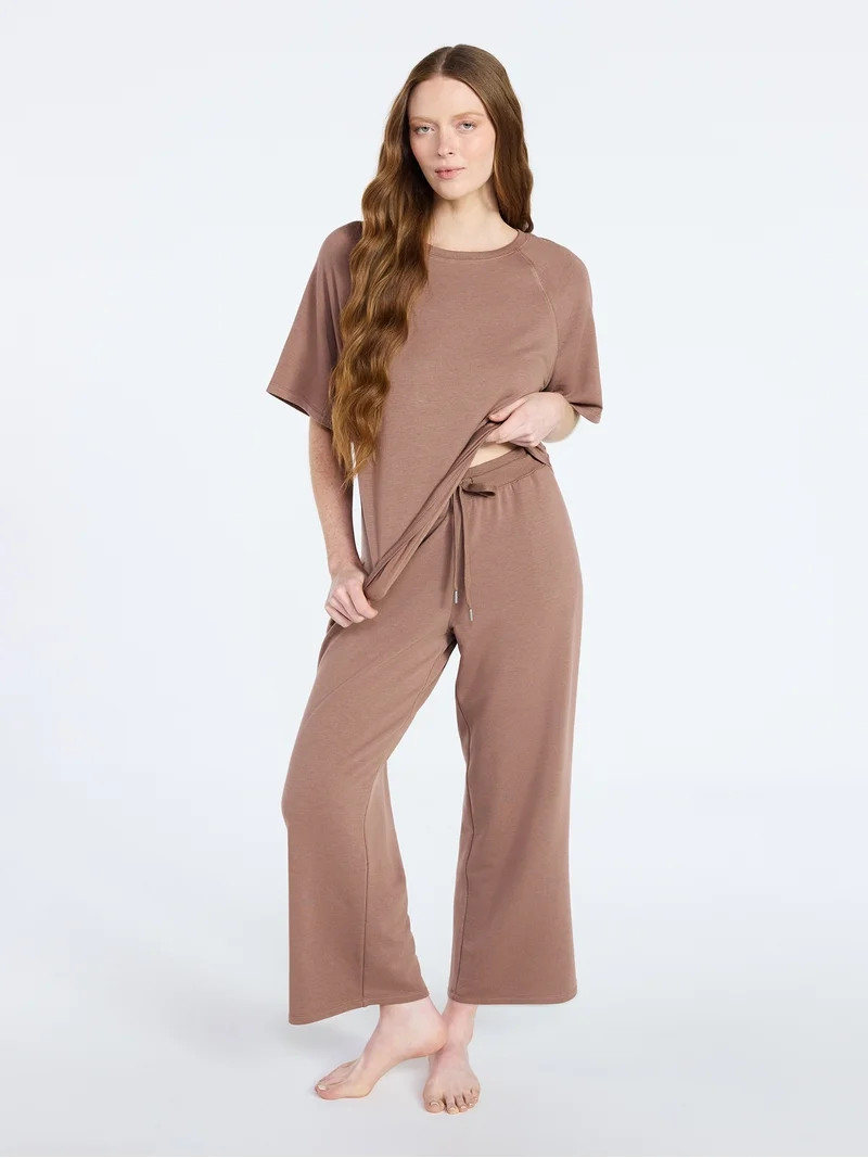 Joyspun Women's French Terry Lounge Sleep Short Sleeve Top and Capri Pants Set, 2-Piece, Sizes XS... | Walmart (US)