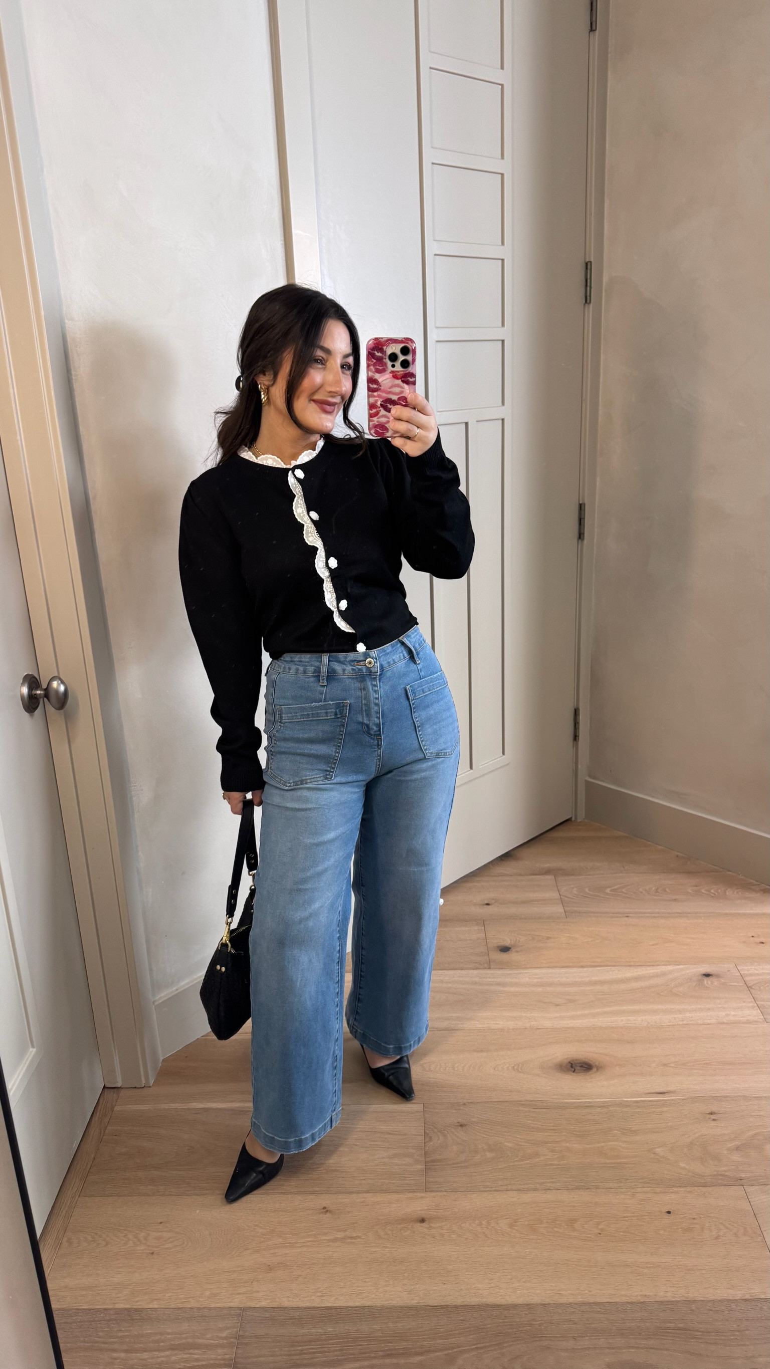This cardigan with lace detail is so chic!! Top size small, Jeans size 6 

5'0" 140lbs
Petite friendly

#LTKdayinmylife #LTKootd #LTKPetite