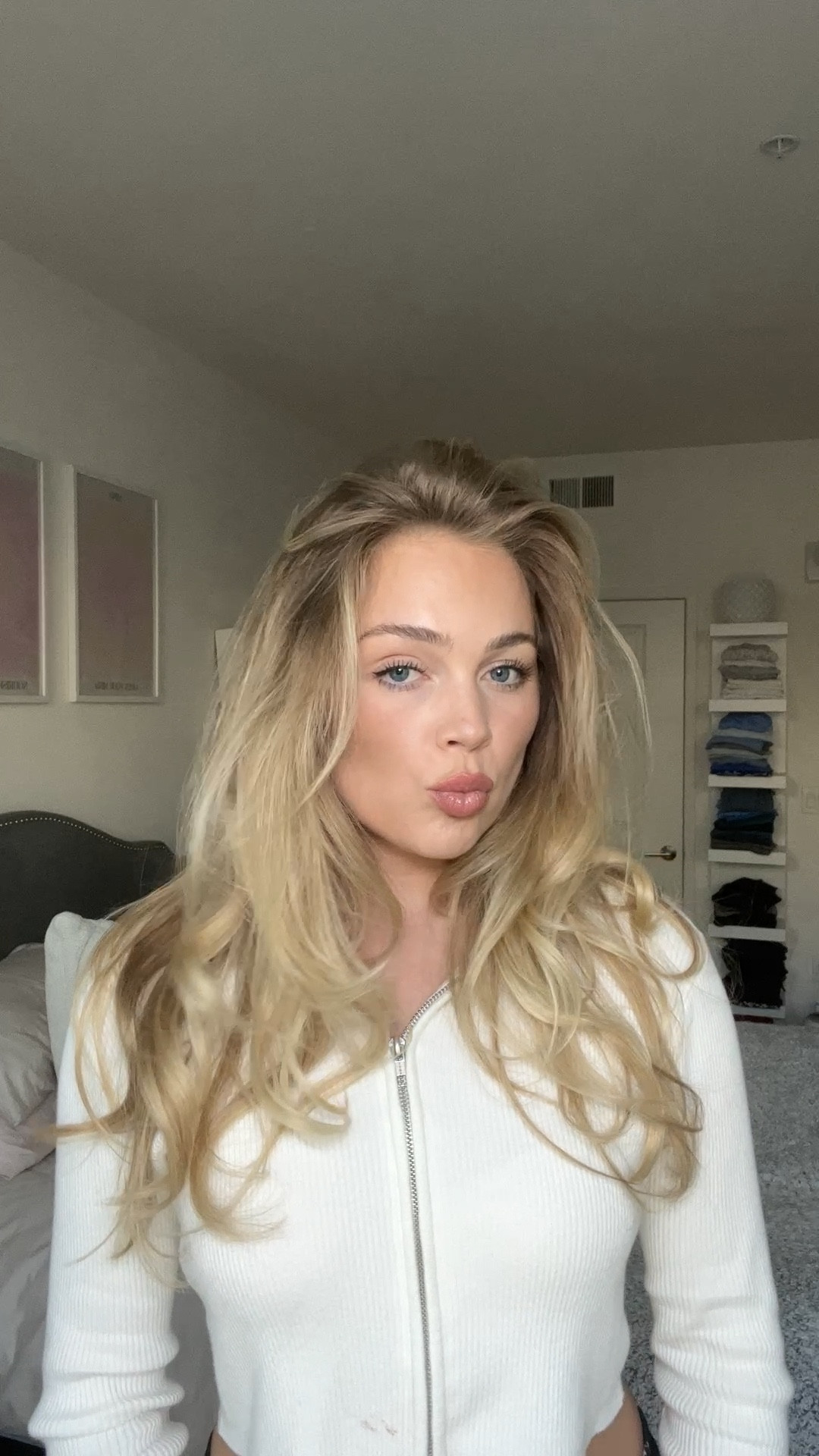 The most voluminous bouncy blowout 

#LTKstyletip #LTKGiftGuide #LTKbeauty