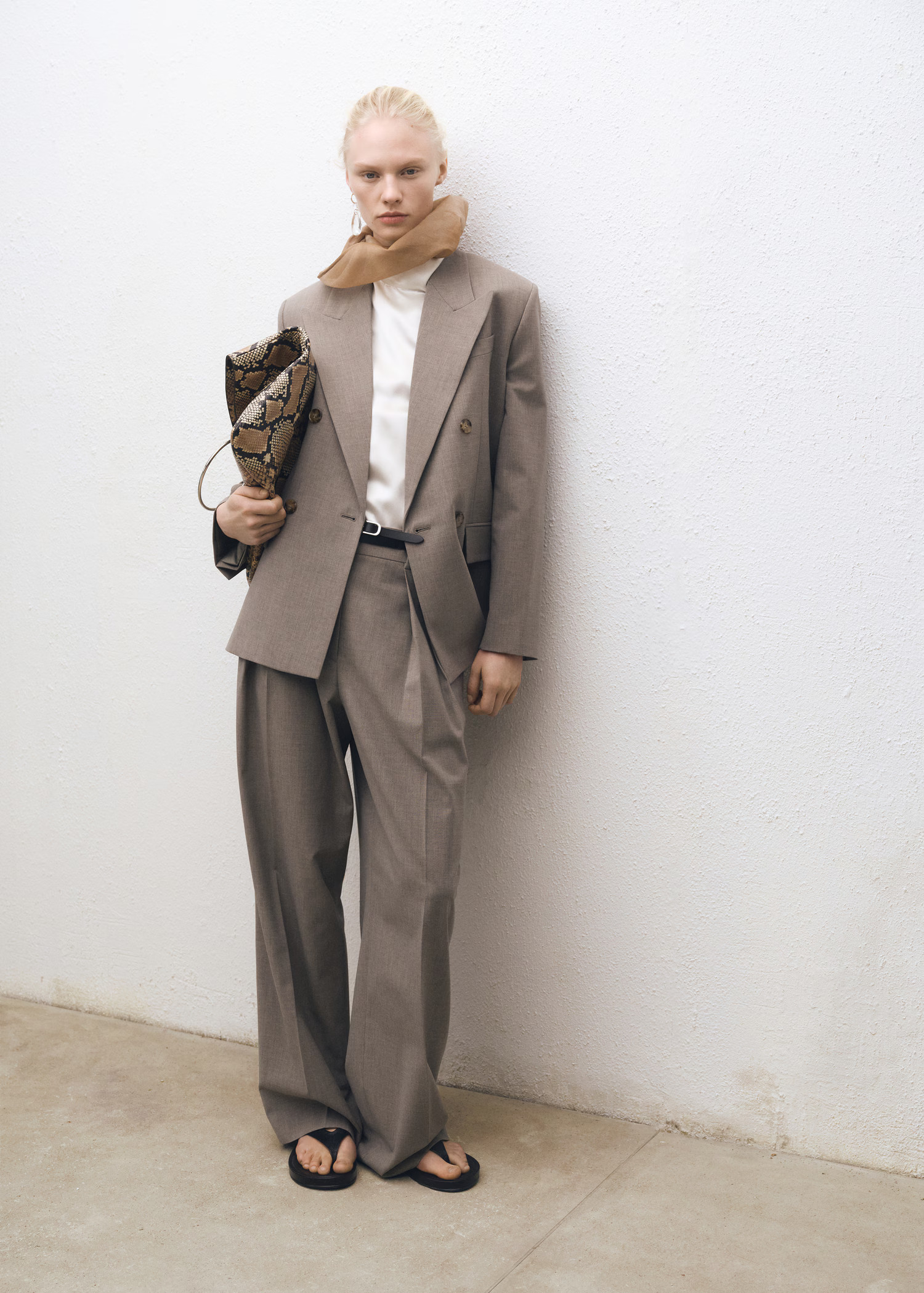 Wool-blend suit jacket - Women | MANGO USA | Mango (US/MX/AU)