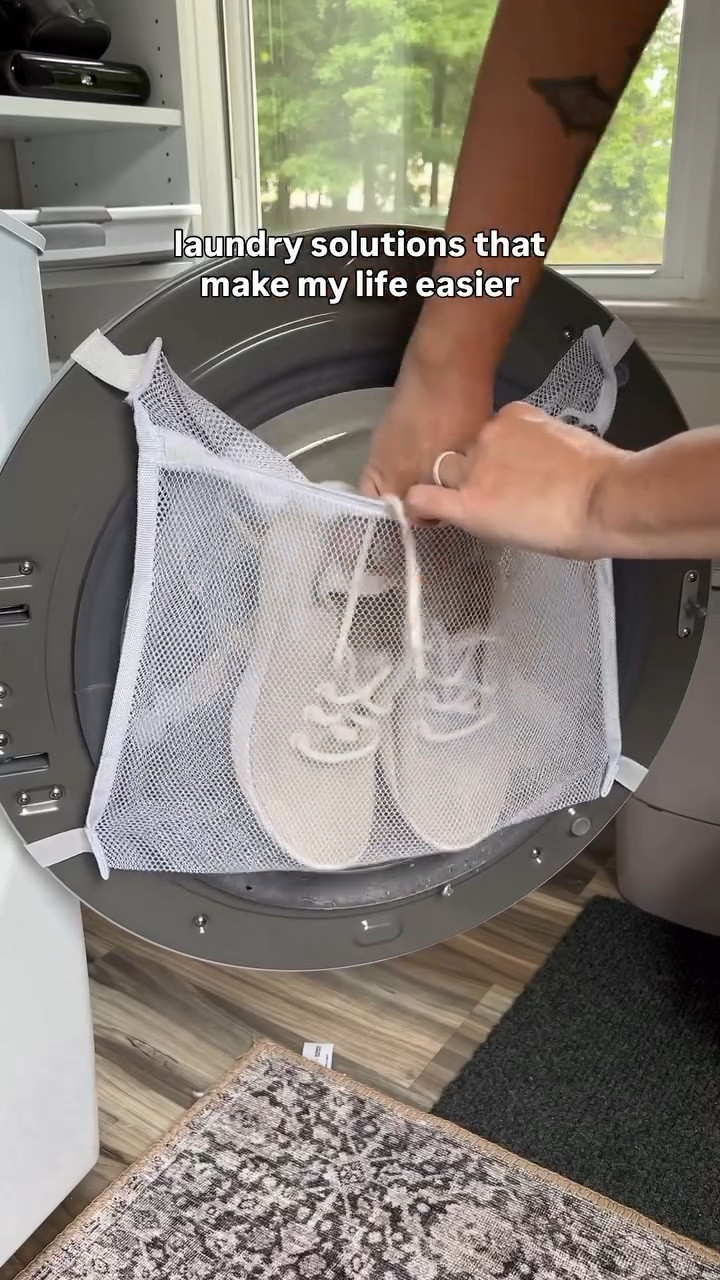 All the laundry helpers that make my washing routines easier

#LTKmomlife #LTKHome #LTKSaleAlert