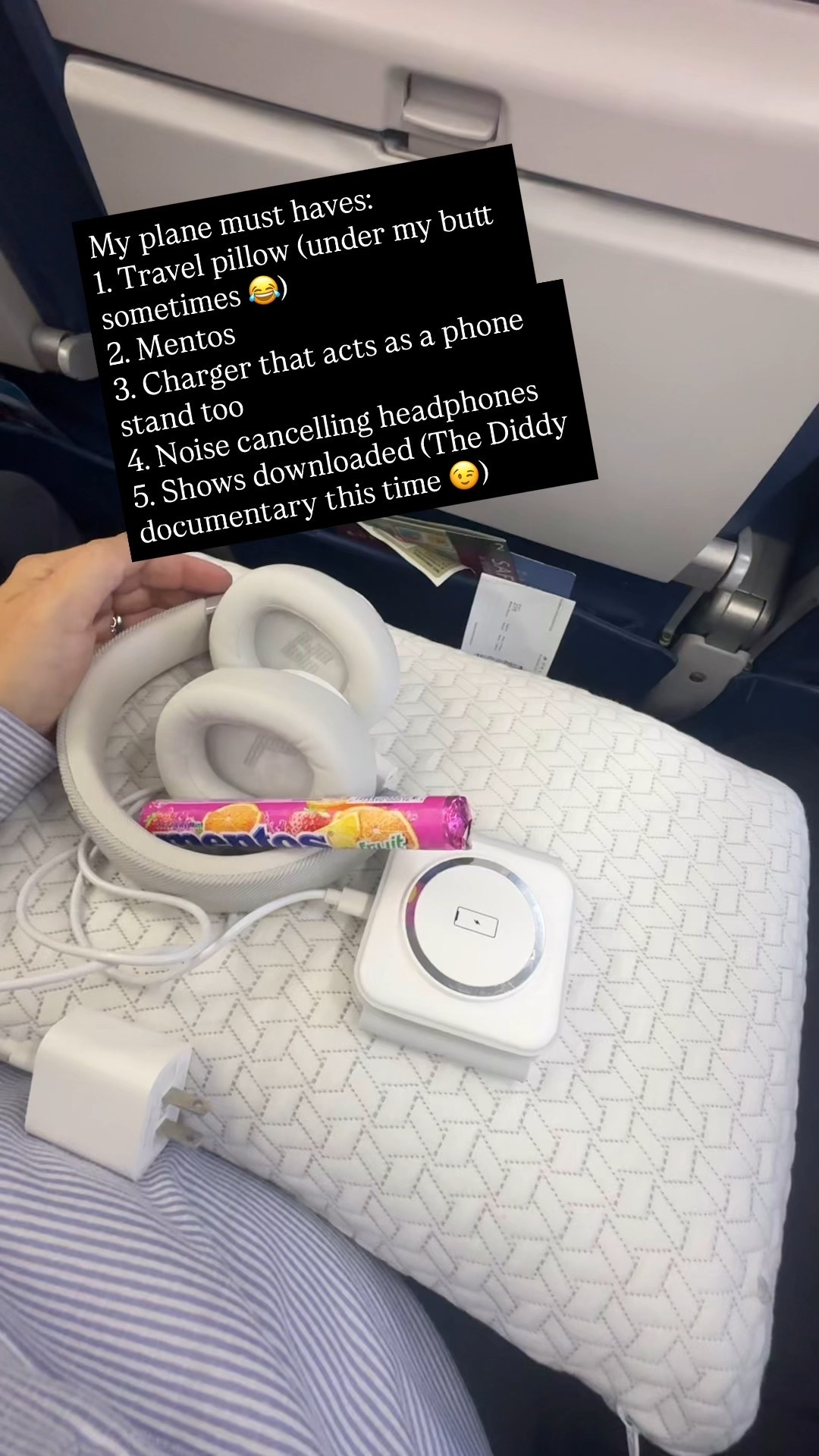 I am still freaking out about this documentary you guys! Kudos to 50 cent for putting it out 👏🏻👏🏻
Linking my travel essentials in case you are flying anywhere this holiday season and yes the Delta a plane we were on had a plug for my charger AND a USB to charge my headphones if I needed it but these last forever.
I’ll link my joggers too because I only wear my Vuori’s when I travel 😂

#TravelEssentials #AirplaneEssentials 

#LTKOver40 #LTKvlog #LTKTravel