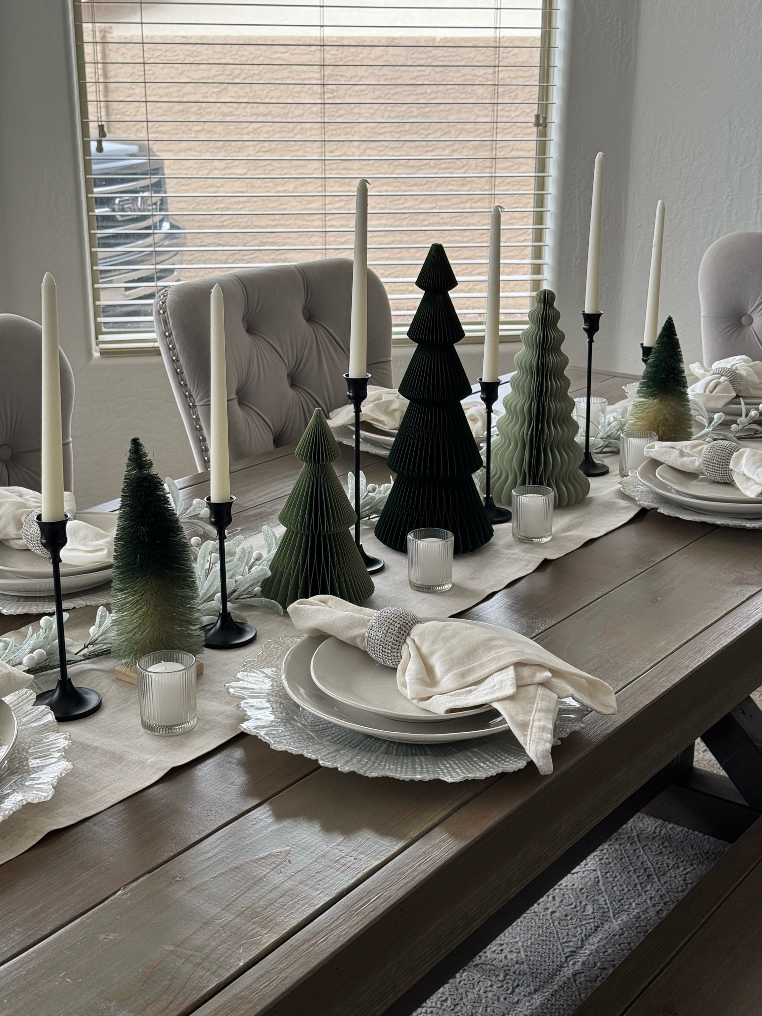 Holiday dining table inspo 🎄🕯️

#LTKHoliday #LTKFindsUnder50 #LTKSeasonal
