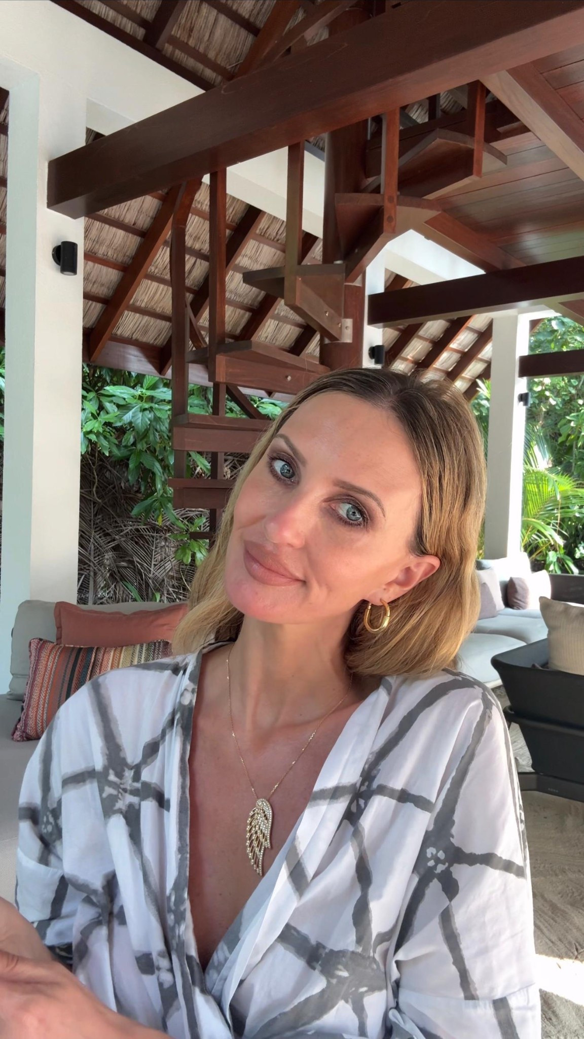 Holiday make up look! 

#LTKtravel #LTKbeauty #LTKstyletip