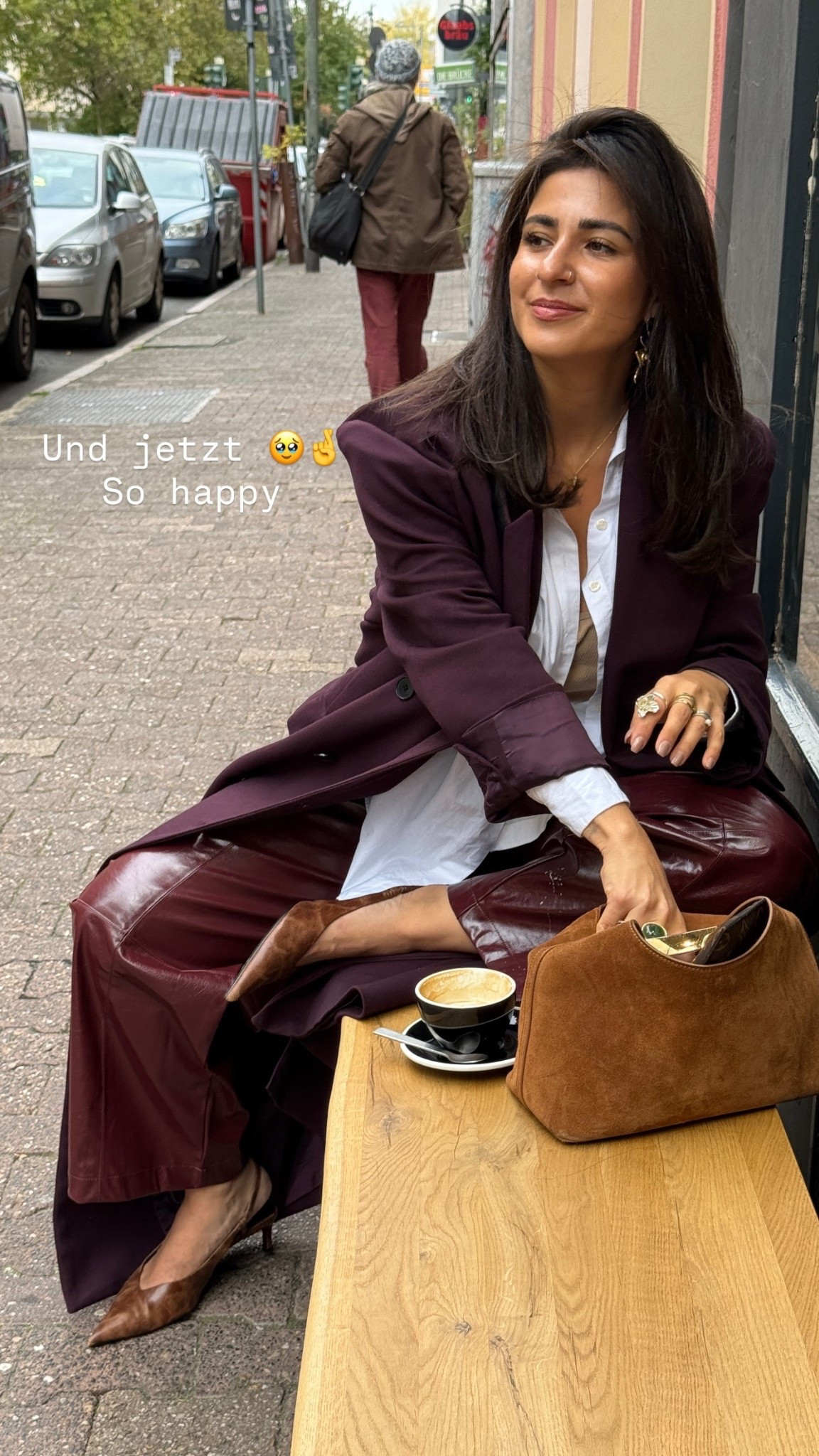 Wenn ein guter Kaffee und ein tolles Outfit glücklich macht ☕️✨

#LTKeurope #LTKstyletip #LTKdeutschland