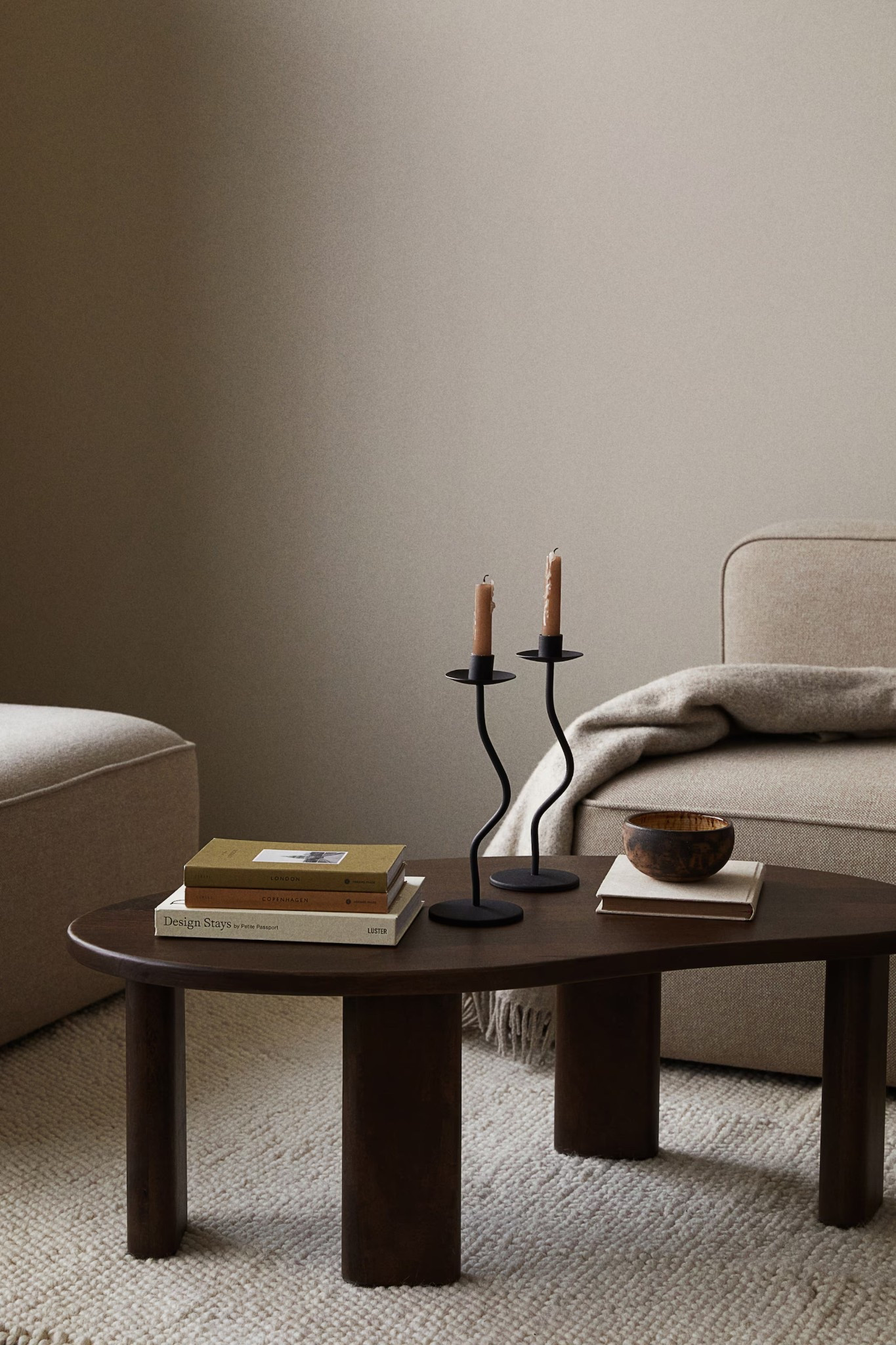 Similar coffee table to the one I own! Under $500 at H+M