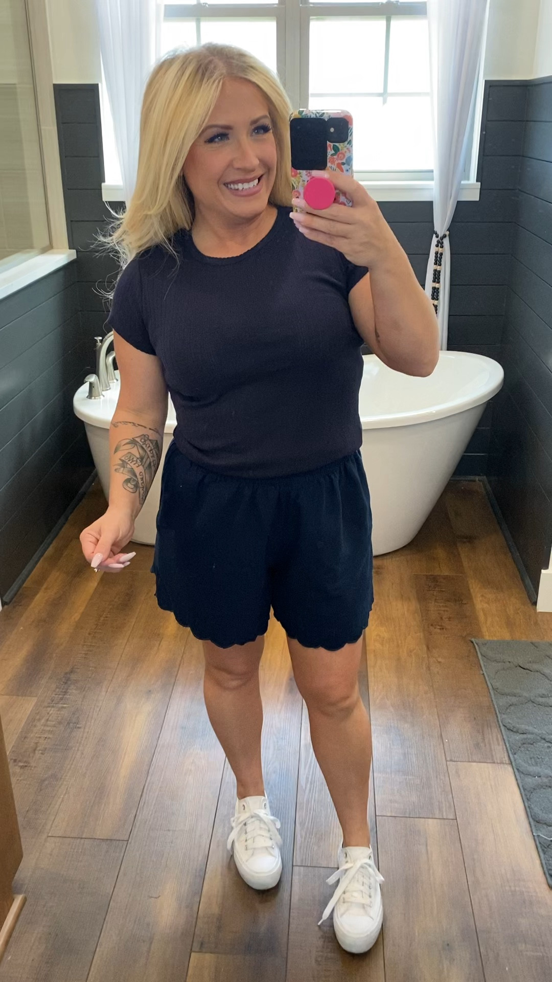 The perfect knit tee

#LTKTravel #LTKPetite #LTKBeauty