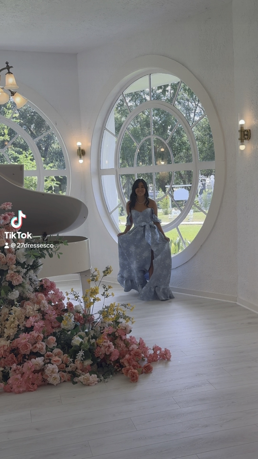 Another moment for the stunning V. Chapman Veronica Dress 💙

#LTKWedding #LTKVideo