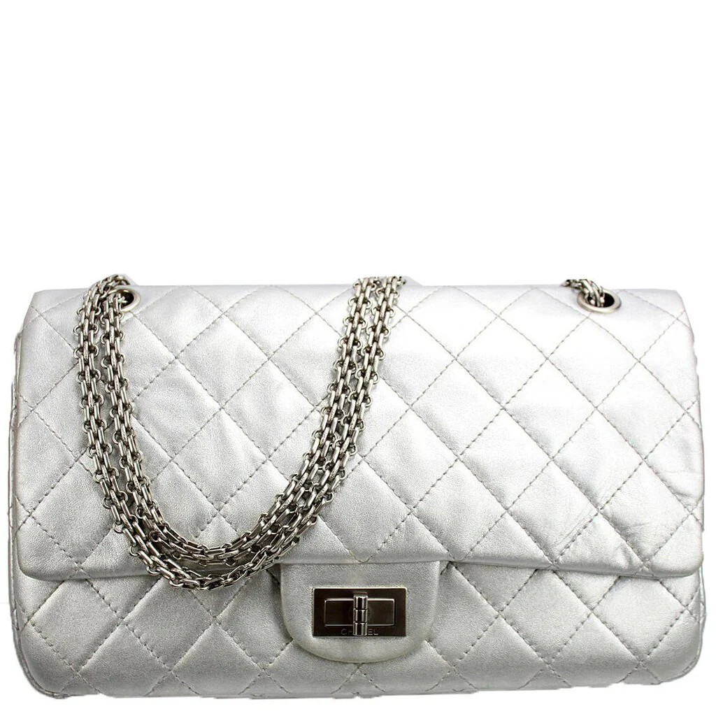 2.55 227 Silver Jumbo Classic flap 10-15M | Keeks Designer Handbags