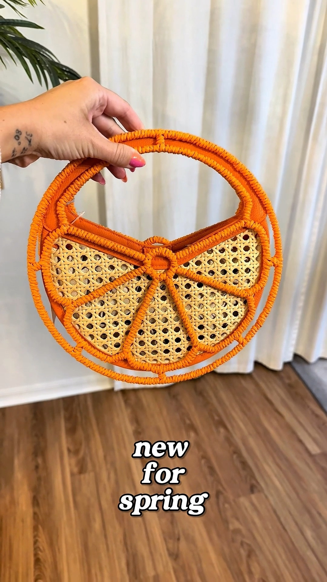 Cannot get enough of this orange purse 😍 so perfect for spring & summer

#LTKItBag #LTKSeasonal #LTKFindsUnder50