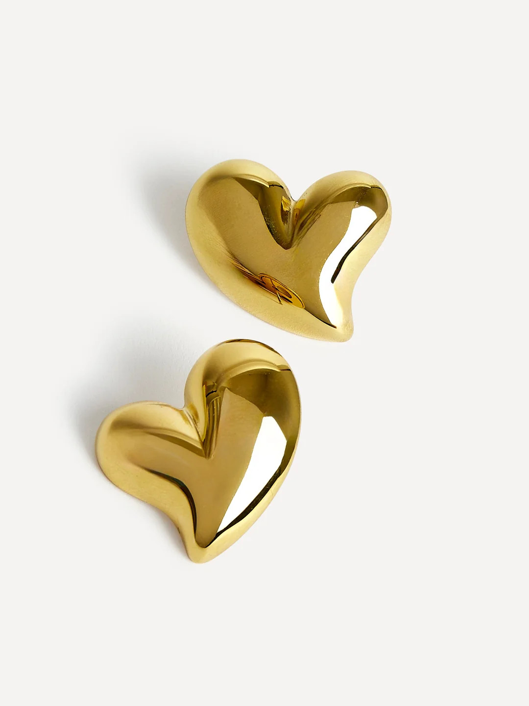 Gold Wave Heart Stud Earrings | Linzi Shoes