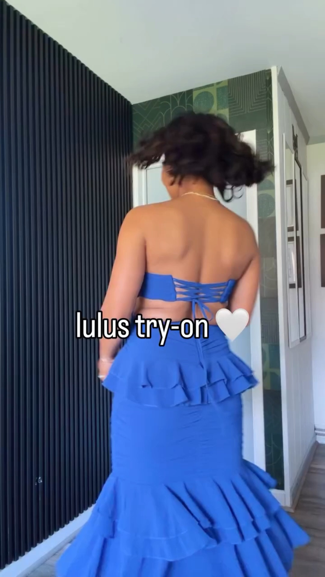 lulus day 🤍
a few new spring pieces i’m loving — easy, comfy, and so pretty for this season.
the navy dress, the white one‑shoulder, and the red jumpsuit all have their own moment… i can’t pick a fave.

everything is linked on my LTK — in bio 🤍
.
which look should i style next?
.
lulus try on haul, spring outfits 2026, mom style inspo, everyday outfits, neutral outfit ideas, lulus spring collection, spring fashion finds
.
#lulusambassador #luluspartner #lulusstyle #springoutfits #tryonhaul
.