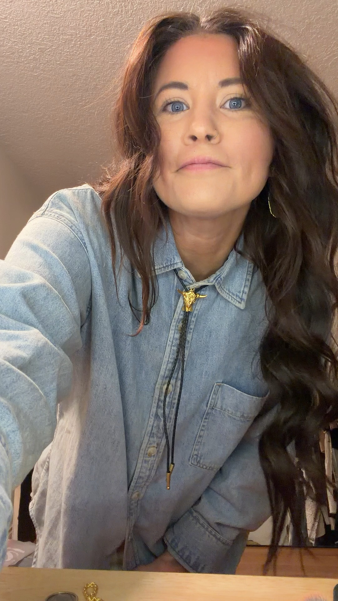 Happy Tuesday 🖤🖤
My twisted silver twisted girls subscription came in. I can’t link it here but wanted to share with you cause it’s awesome! It’s $39 for over $100 worth of jewelry straight to your door! Code: HOLLY50 will save 50% on your first month!