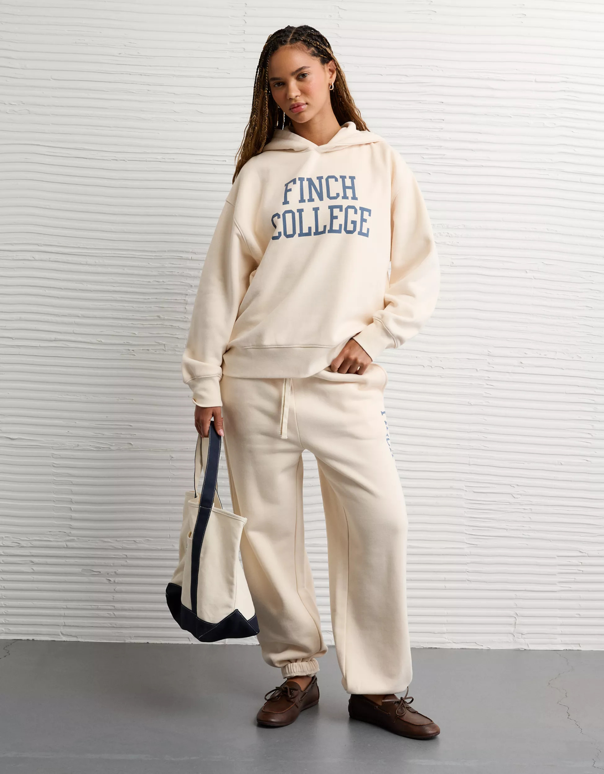 AE x The Summer I Turned Pretty Everyday Luxe Jogger | American Eagle Outfitters (US & CA)