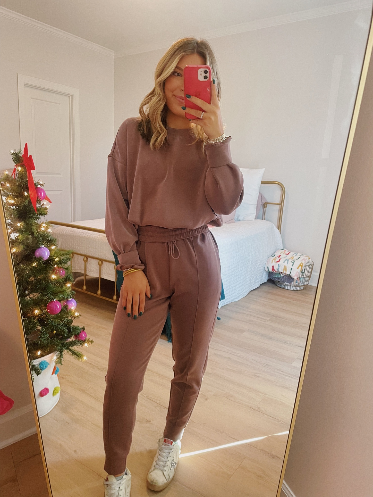 Okayyy target 

#LTKGiftGuide #LTKHoliday #LTKfindsunder100