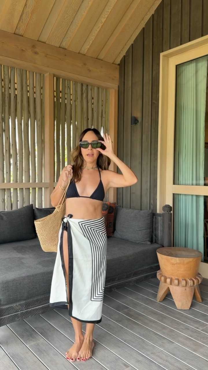 Day 2 in Hawaii! Here’s what I’m wearing 

#LTKSeasonal #LTKStyleTip #LTKTravel