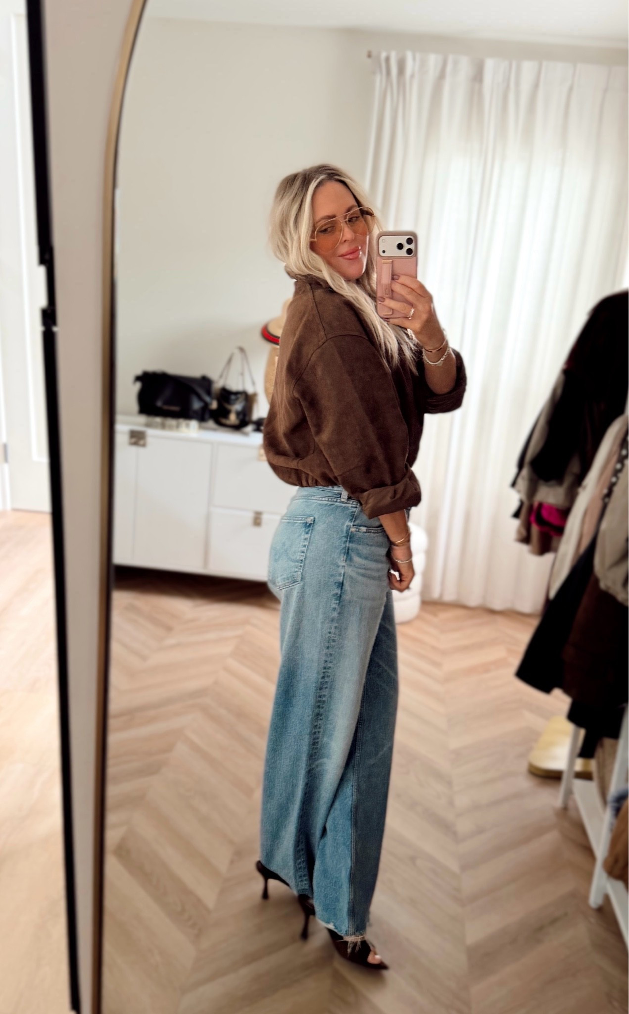 Another must grab this faux suede bomber 🤏🏼🤏🏼🤏🏼🤎🤎🤎! 3 colors- I’m in small. 
OBSESSED! Feels like a sweatshirt on! 

Fall style, jacket. Fall top. Suede jacket. Brown.

#LTKootd #LTKSeasonal #LTKOver40