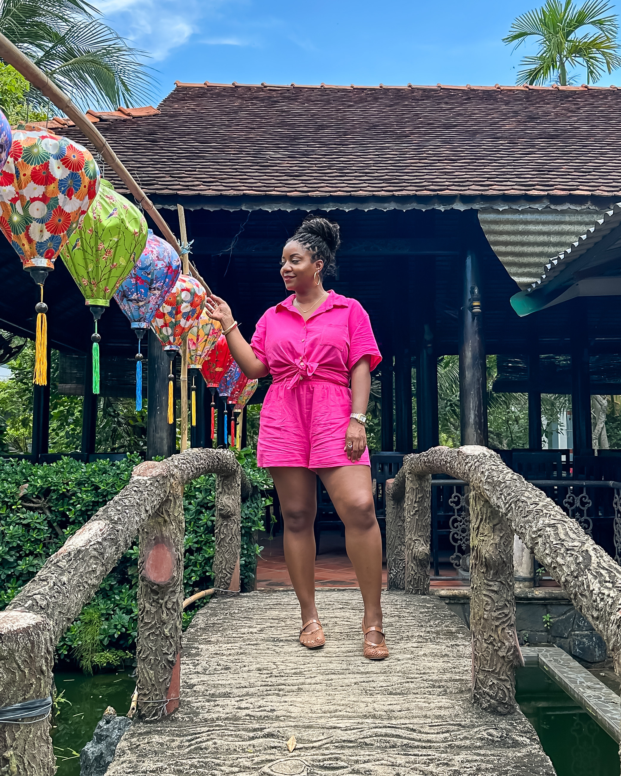 Love this matching shorts set. Perfect for everything from running errands to traveling the world! Runs tts, wearing a size L.

Amazon fashion / travel outfit / vacation outfit / short sleeve matching set / Amazon casual wear / summer outfit / matching shorts set 

#LTKSeasonal #LTKFindsUnder50 #LTKStyleTip