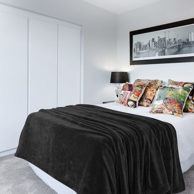 American Soft Linen Queen Size Bedding Fleece Blanket, 85 in by 90 in Oversized Plush, Soft and Cozy Warm Fleece Blanket for Couch and Sofa, Black | Target