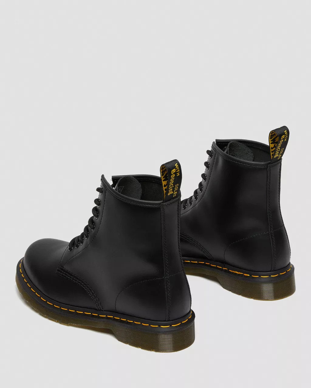 1460 Smooth Leather Lace Up Boots in Black | Dr. Martens | Dr. Martens