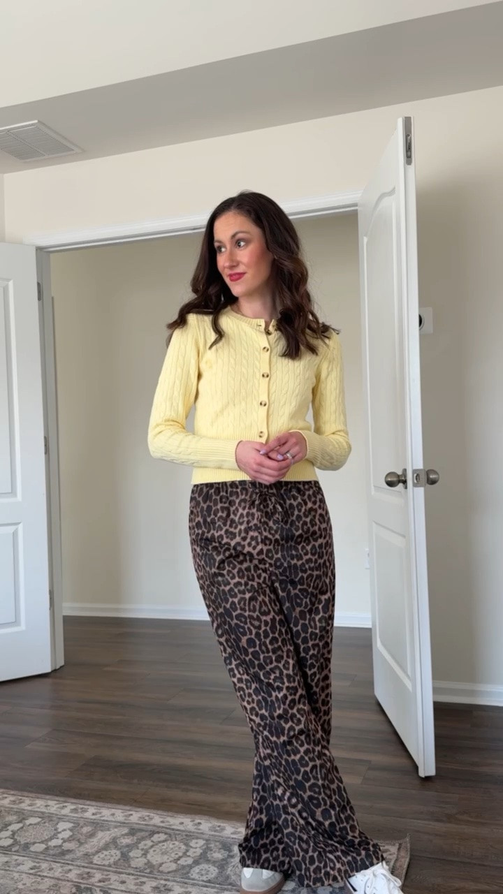 Fall outfit with leopard print drawstring pants from Amazon

#LTKgrwm #LTKootd #LTKSeasonal