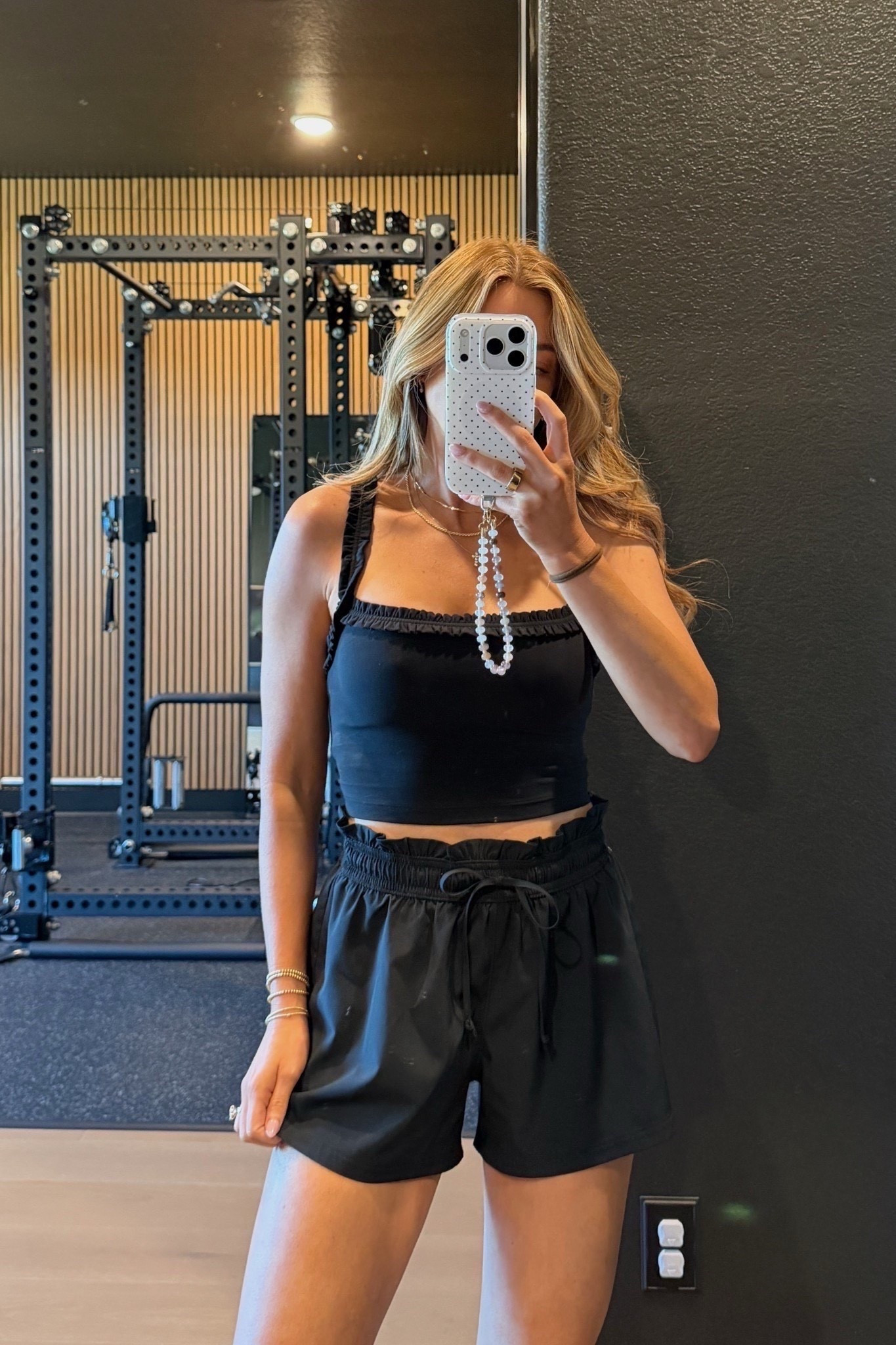 bra tank: xs // athletic shorts: small (in between a small, xs abs probably could’ve done a xs in these!)
@abercrombie 



#LTKdayinmylife #LTKActive