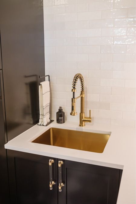 We upgraded our laundry room from builders basic to customized with brass hardware, appliances and more all from Wayfair! 

#LTKStyleTip #LTKHome
