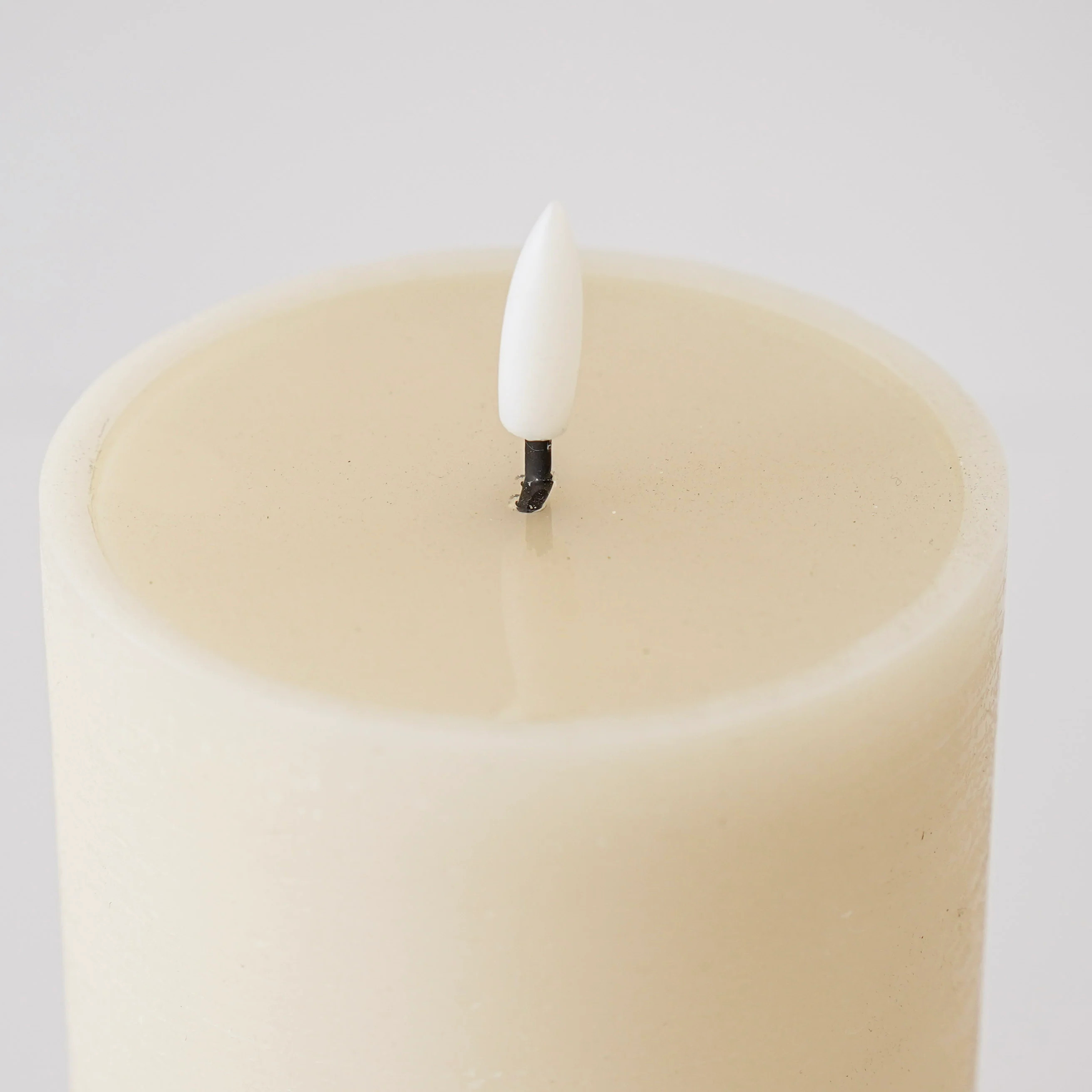 Textured Ivory Melting Effect Flameless Candle | MJHome