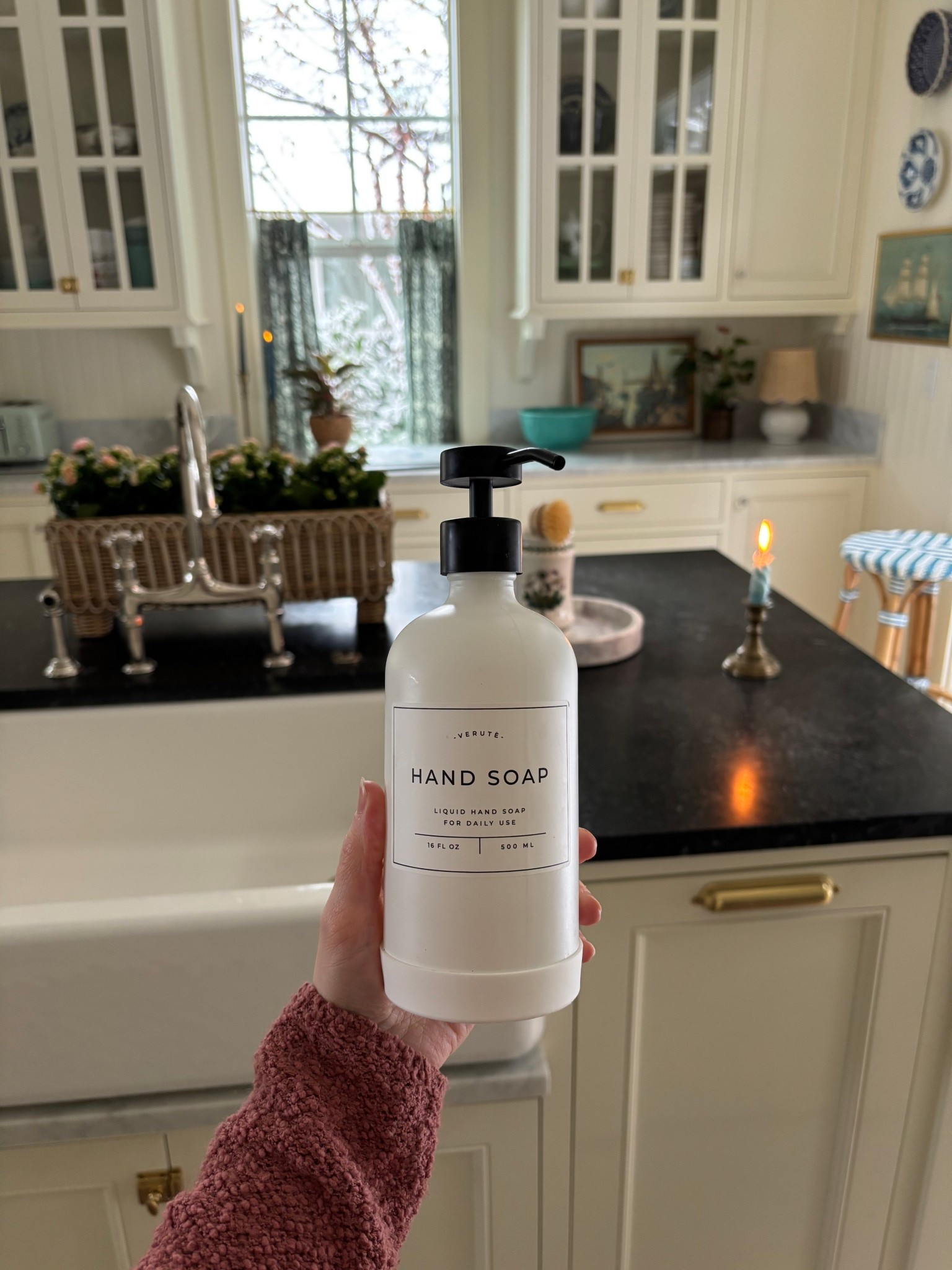 Matte white and black soap pump with label // + kitchen sources 

#LTKHome #LTKSeasonal #LTKStyleTip