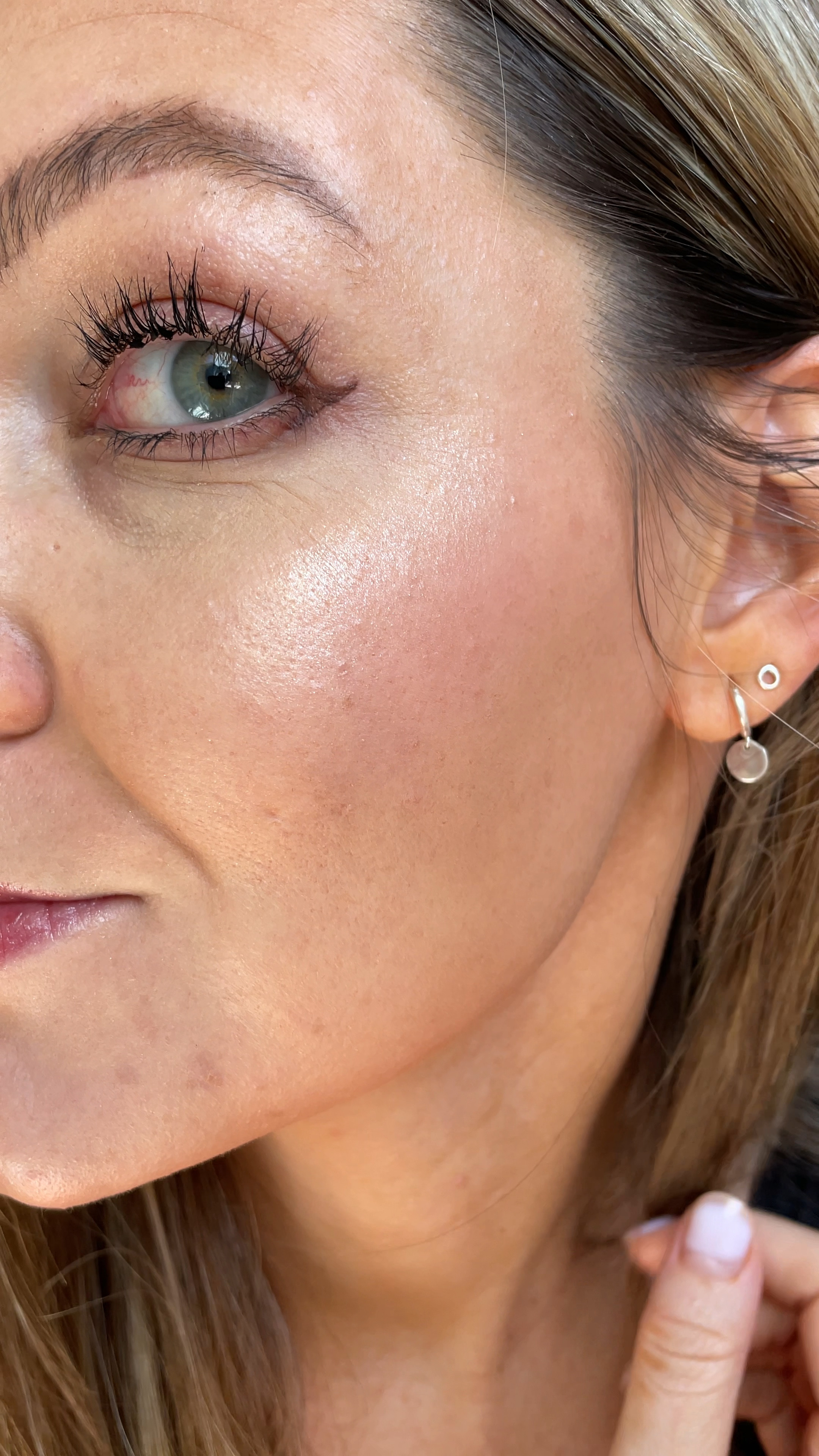 Estée Lauder, YSL, Huda Beauty, K Beauty, Clinique Black Honey, NYK1 Lash Force serum, NARS orgasm blush, Bomb Brows, Beauty Blender, Dear Dahlia, Dashl, Maybelline, Soap & Glory, Tintes Moisturiser, GRWM 

#LTKeurope #LTKFind #LTKbeauty