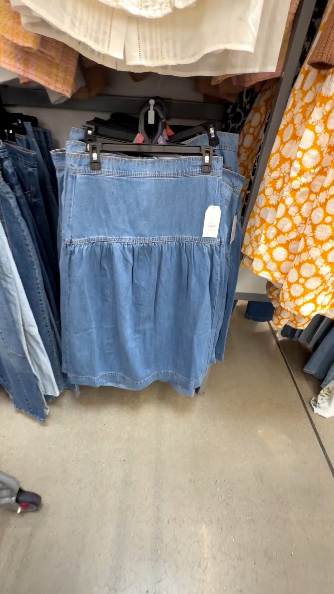 This Time & Tru denim drop waist midi skirt is THAT girl 🤍 The fit is so flattering, the structure is chef’s kiss, and it instantly elevates even the simplest top. I’m telling you now… this will NOT stay in stock long 🛒 Run, don’t walk—add to cart ASAP!!
Walmart Partner/AD
#LTKStyle #WalmartFashion #TimeAndTru #DenimSkirt #MidiSkirtStyle #AffordableFashion #EverydayStyle #OOTDInspo #SpringStyle #CartFullOfCute

#LTKgrwm #LTKOver40 #LTKootd