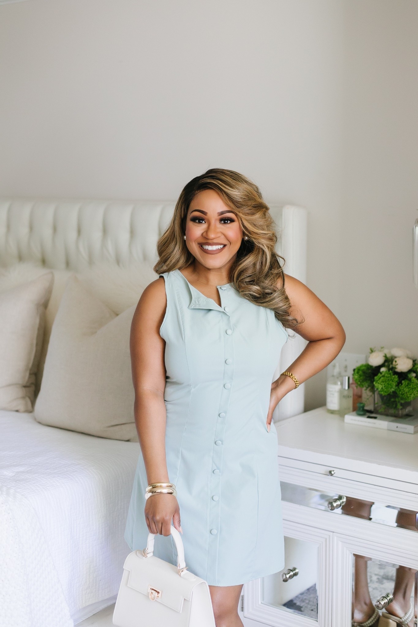 Keeping it simple yet chic ✨ This teal button-up dress is giving effortless elegance, and I have a feeling this color is going to be everywhere this spring! Paired it with neutral accessories for a classic touch. 

// spring fashion // effortless style // chic & simple // elevated casual // wardrobe staples