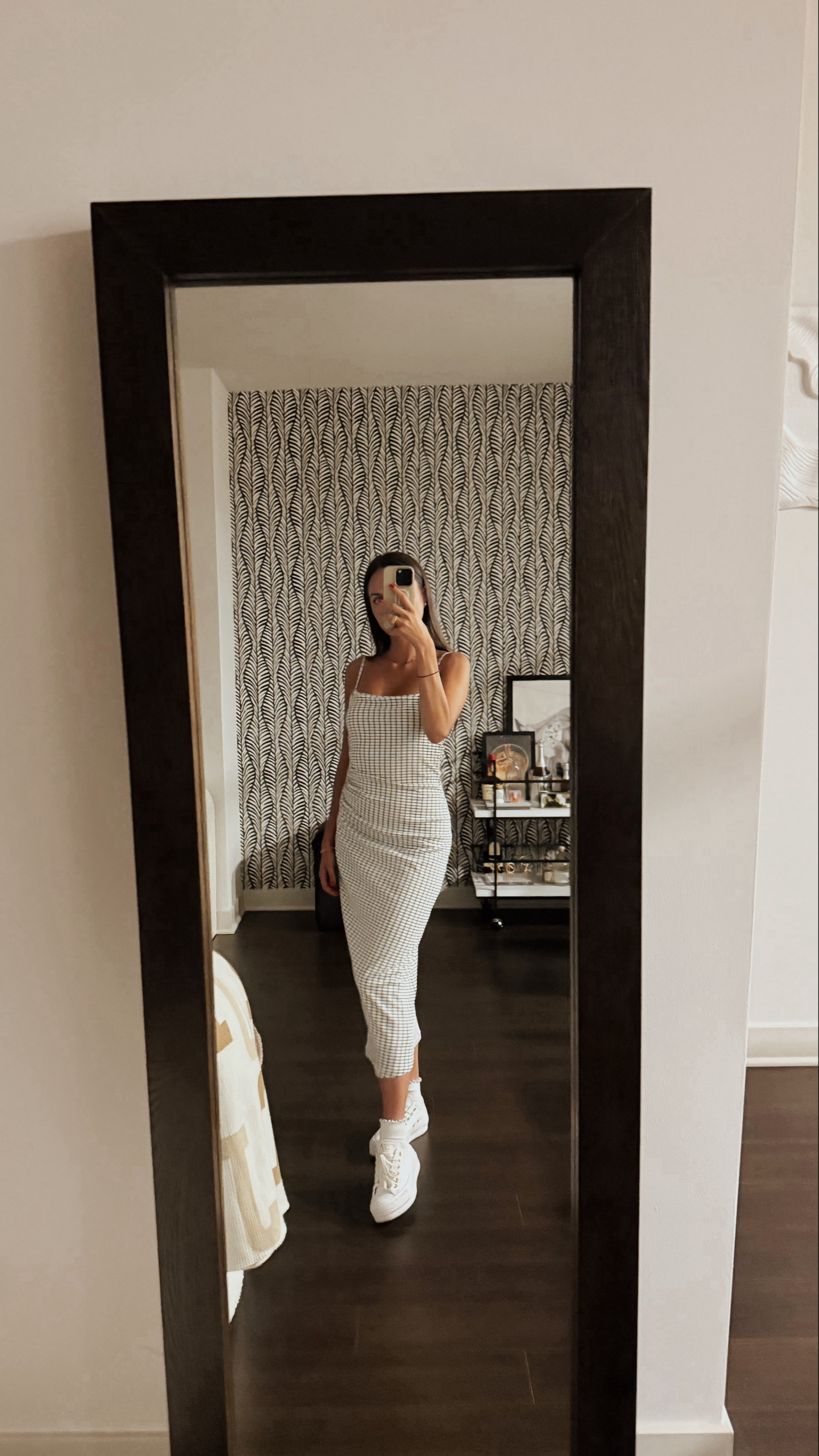Rented, styled, and ready to roam 🤍🖤 This black and white Vince midi dress from @renttherunway is the definition of low-effort luxury. Styled with white platform Converse and scrunched white socks for that comfy-chic energy — equal parts street style and minimalist cool. The perfect look for city days, coffee runs, or your next photo dump.

#RTRStyle #RentTheRunwayLook #VinceDress #PlatformSneakers #MinimalistFashion #MonochromeOutfit #CityStyleInspo #ModernCoolGirl #CapsuleLook #WhatToWear #SneakerStyle #OutfitRepeater 

 #LTKSeasonal #LTKStyleTip #LTKWorkwear