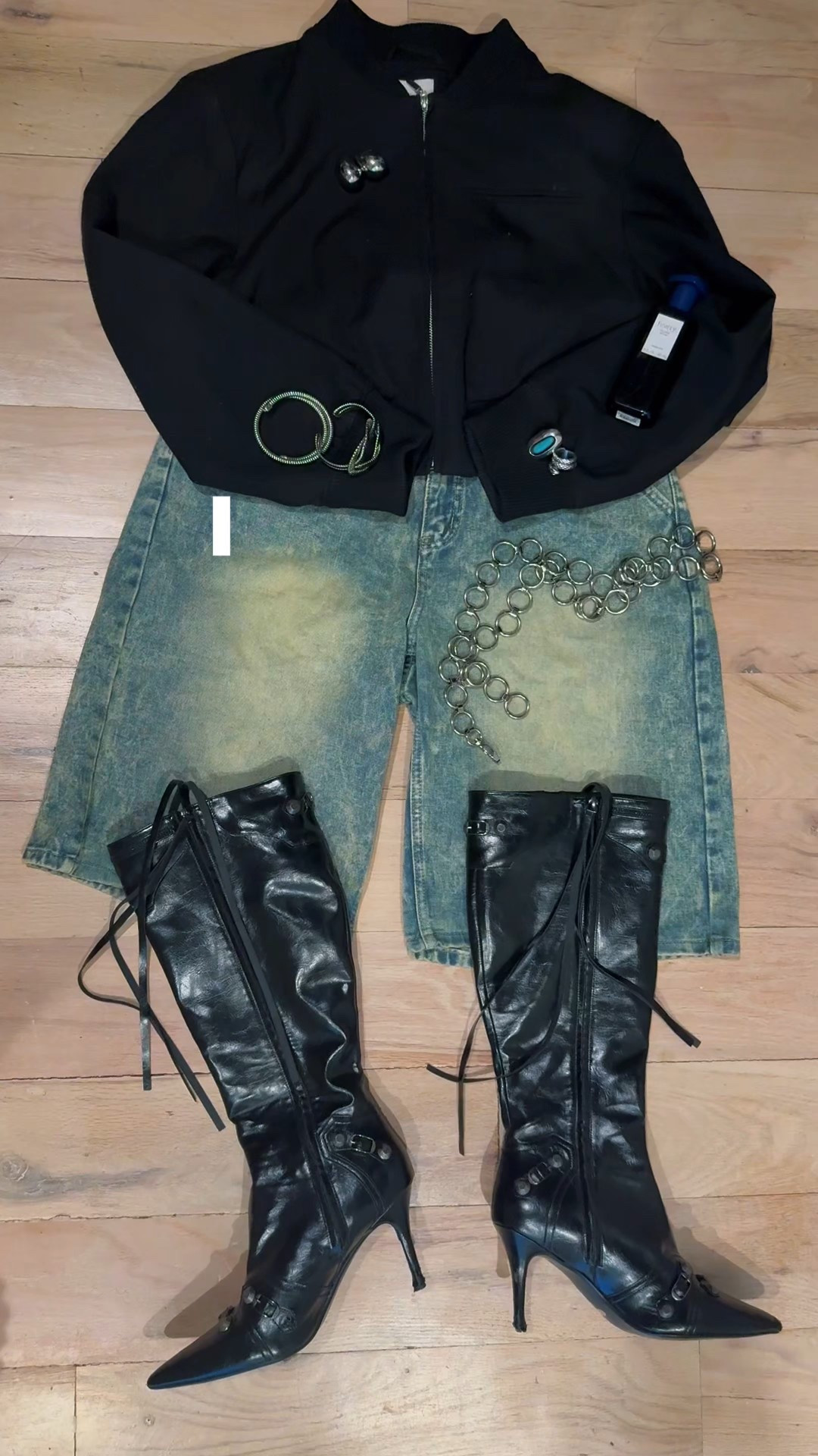 I realized my yes was costing me more than my outfits ever could.
Now I choose alignment in my closet and in my bank account.

3 rules I live by now:
	1.	If it drains my peace or my pockets, it’s a no.
	2.	Invest in pieces and people who appreciate your value.
	3.	Curate your life like your wardrobe: intentional, elevated, and never rushed.

Becoming Her is about confidence, clarity, and choices that look good on you and your bank account. ✨


#becomingher #fashionandfinances #personalgrowth #explorepage #dallasinfluencer 


#LTKgrwm #LTKFindsUnder50