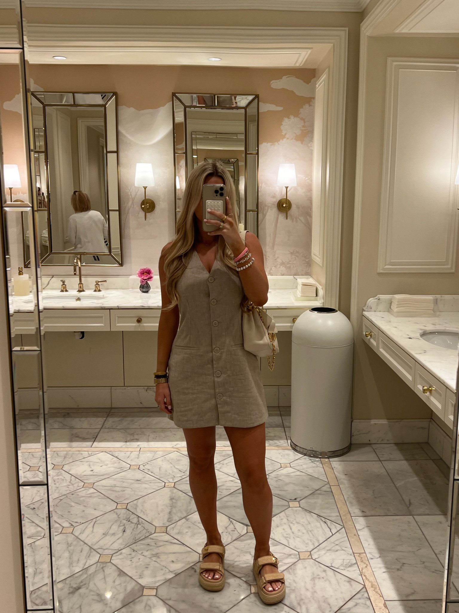 outfit of the day! 🤍 
Abercrombie 
Steve Madden 

#LTKStyleTip #LTKU #LTKFindsUnder50