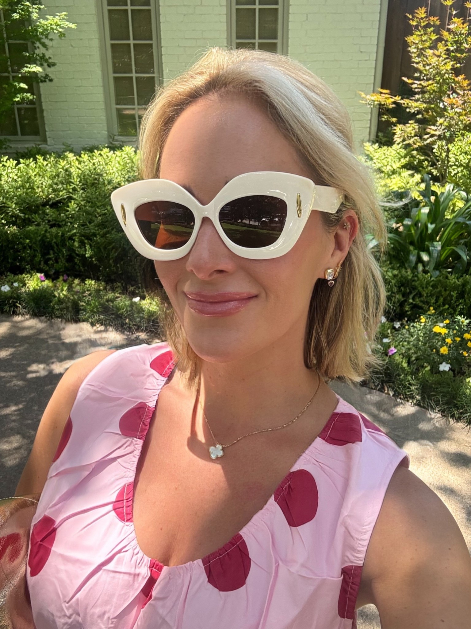 😎 Found the most perfect dupe for the Loewe sunglasses!!! I have he real glasses and I can tell you that these are SPOT ON! 🩷

RUN, these are Amazon and under $14! 

#summerwardobe #vacationwardrobe #findsunder20 #loewe #amazonfinds #dupe #sunglasses #vacation #vacay #datenight

#LTKFindsUnder50 #LTKTravel #LTKStyleTip