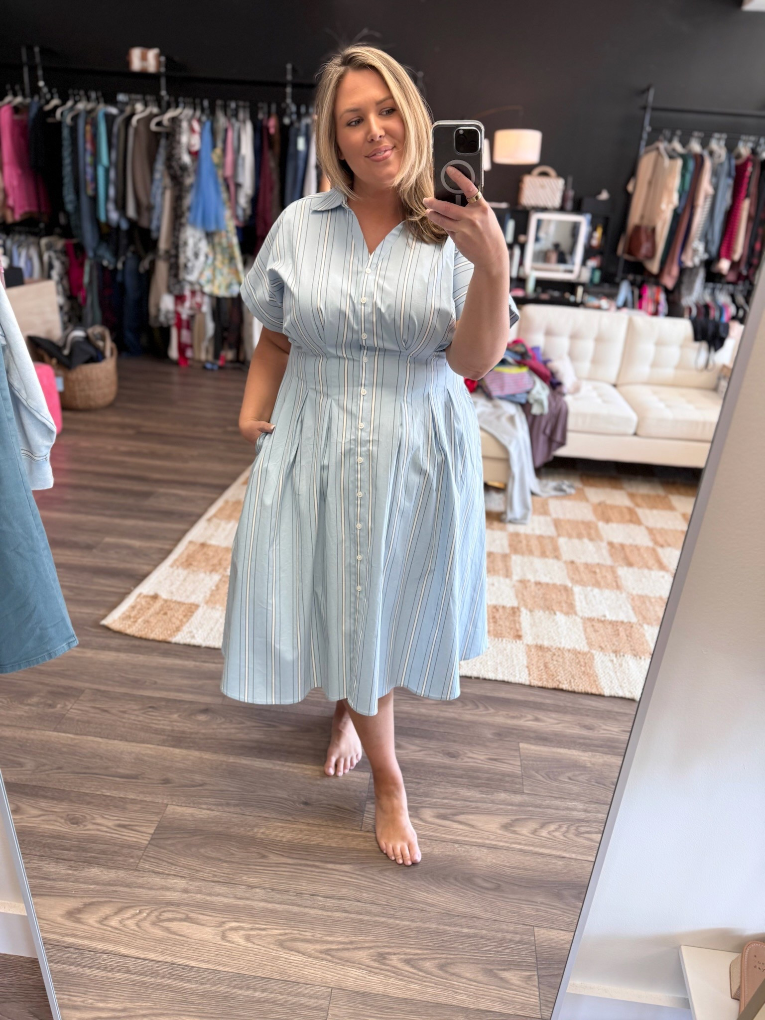 Workwear with sleeves! Wearing a 1X in this dress! 

Plus size fashion, workwear, everyday outfit idea, midi dress, office outfits

#LTKPlusSize #LTKWorkwear #LTKMidsize