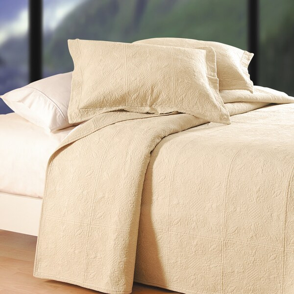 Sandy Taupe Matelasse Quilt | Bed Bath & Beyond