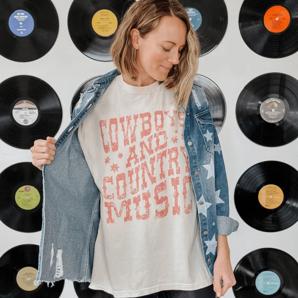 Cowboys & Country Music Tee | Mountain Moverz