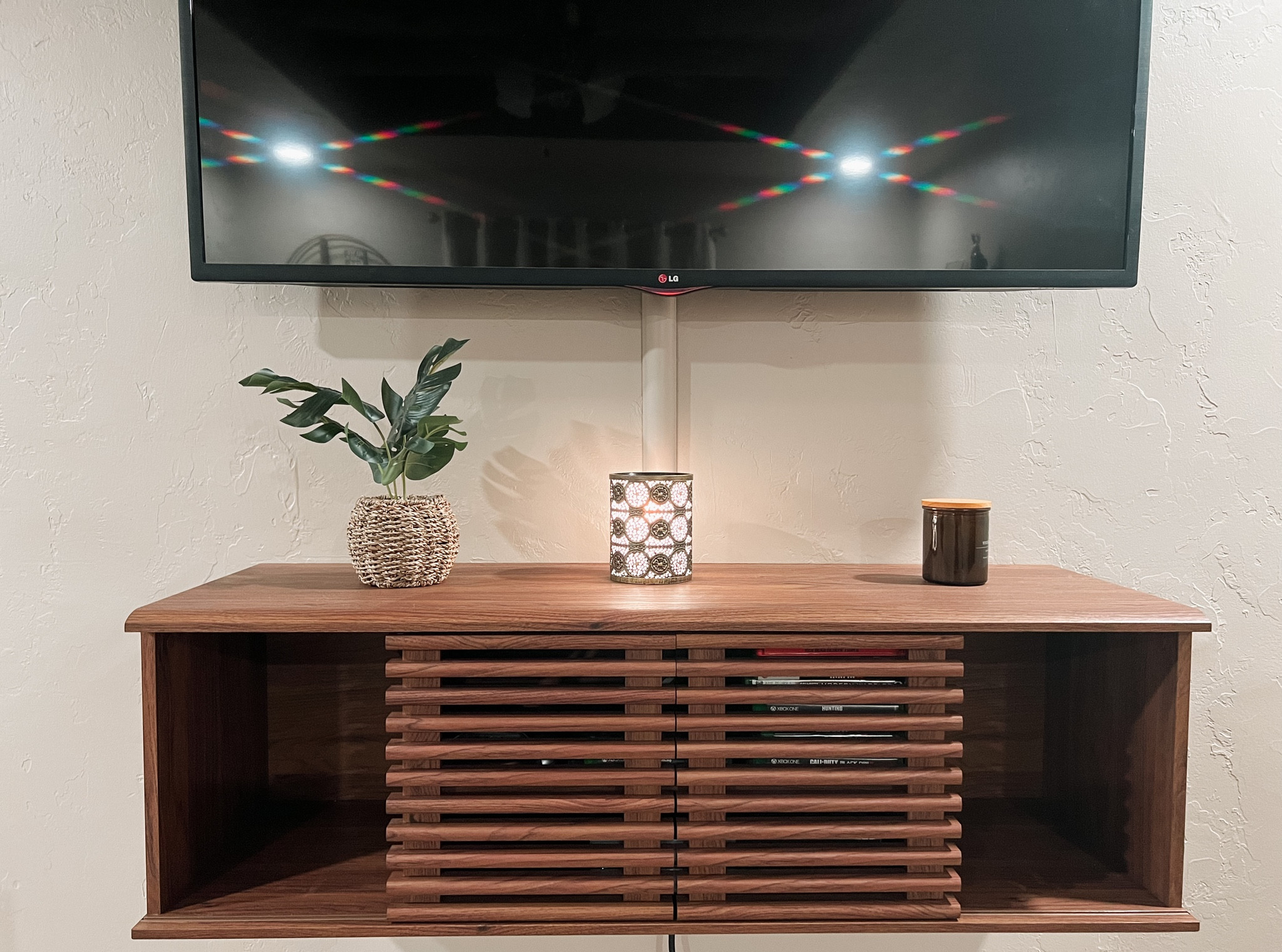 Floating tv stand 📺

#LTKhome