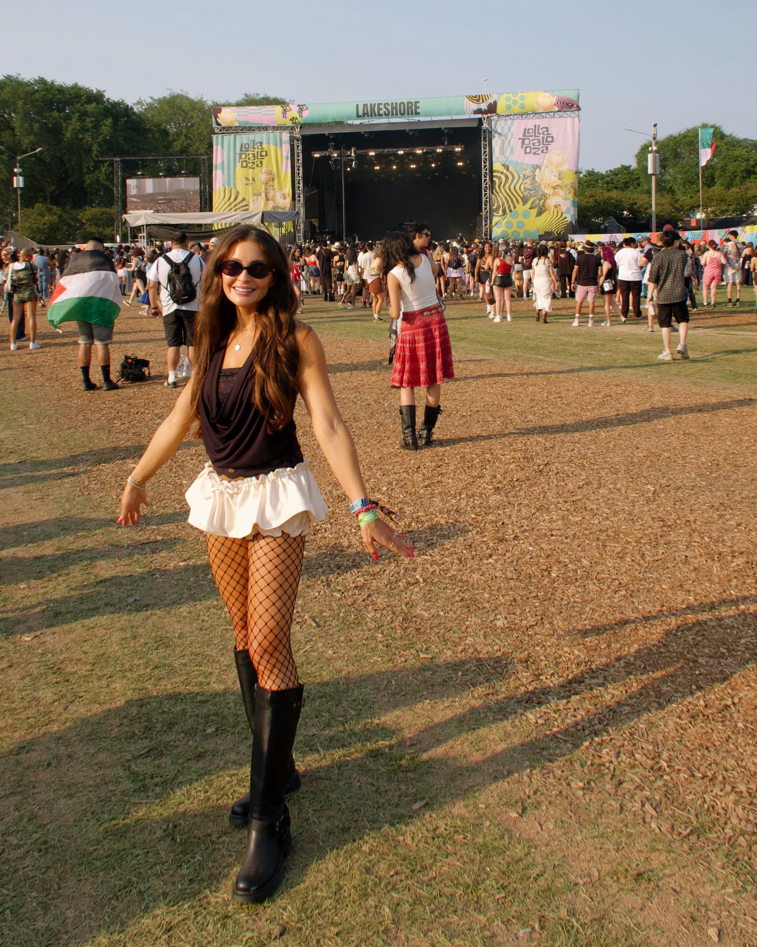 Lollapalooza day 2

Lollapalooza outfit, Lollapalooza, lollapalooza 2025, lolla, lolla 2025, lollapalooza outfits, lollapalooza outfit inspo, lollapalooza outfit ideas, lolla outfits, lolla outfit inspo, lolla outfit ideas, lolla looks, lollapalooza looks, festival outfits, festival season, festival vibes, festival outfit inspo, packing aesthetic, travel aesthetic, Olivia Rodrigo outfit ideas, Olivia Rodrigo concert outfit inspo, festival style, what to wear to lollapalooza, what to wear to a festival, concert style, concert outfit ideas, concert outfit inspo, y2k outfit ideas, y2k festival looks, pop princess aesthetic, y2k aesthetic, micro shorts, micro skort, ruffle shorts, riding boots, black boots, bloomer shorts

#LTKSeasonal #LTKShoeCrush #LTKStyleTip