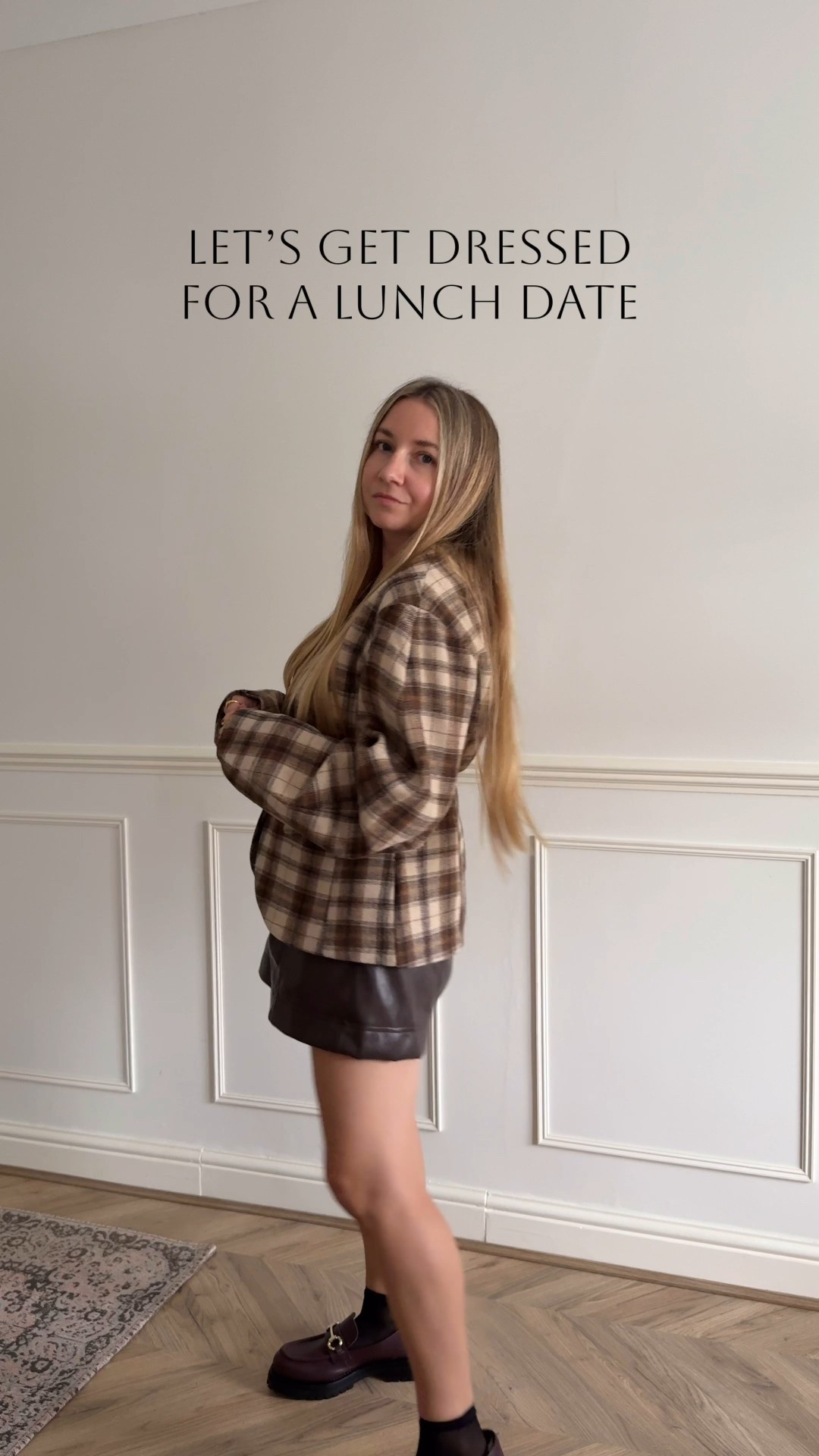 This blazer is great for when you want to look put together and only needs a simple bottom.
Could wear this whole look with tights in winter too but for now I love socks and bare legs. 
*wearing size L in blazer and shorts, this brand comes up on the smaller side. Use code laurenp_12 for discount. Items kindly gifted. 


#LTKstyletip #LTKautumn #LTKpartywear