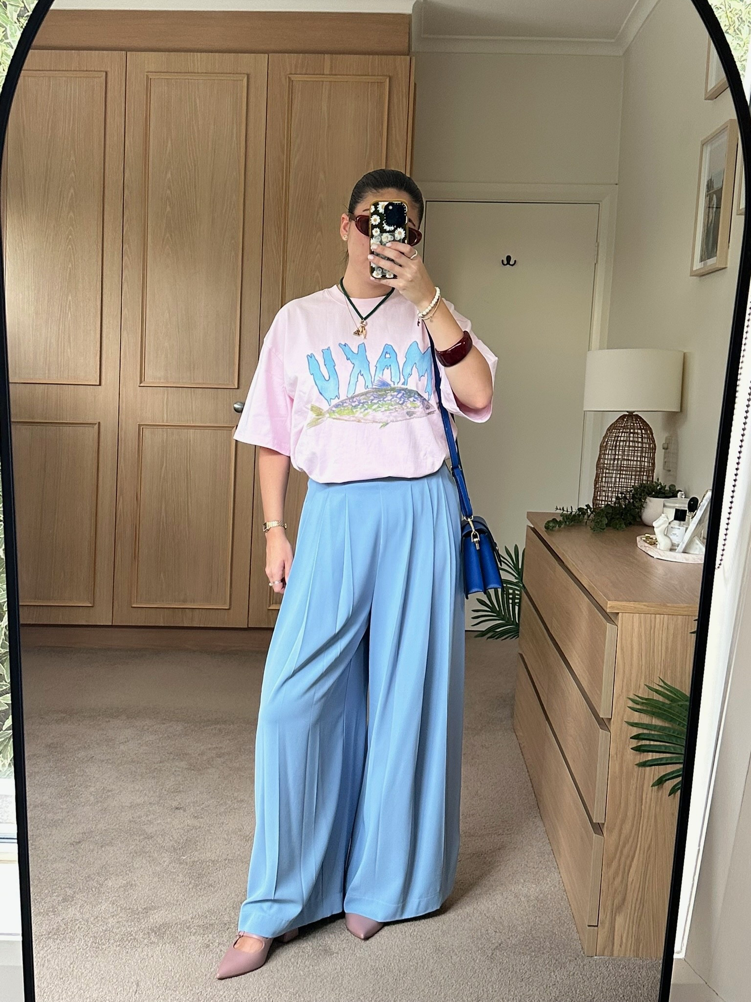 The Basic Band instantly helps to transform pieces in your wardrobe, as it allows you to wear them multiple ways! Here I’ve used mine to crop my @Maku the Label tee and styled this back with a trouser 🌟

#LTKaustralia #LTKstyletip #LTKautumn