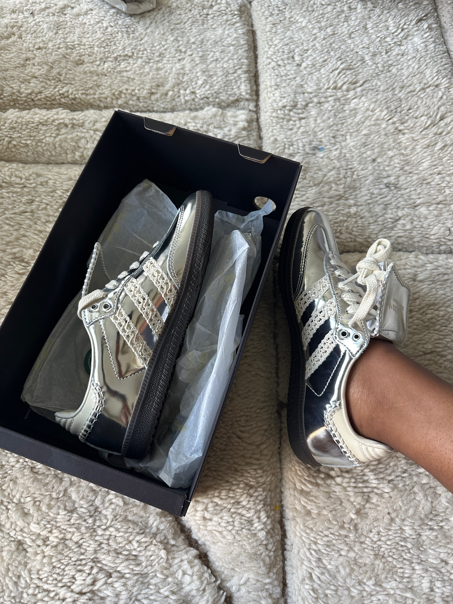 Adidas superstar metallic shop pack silver