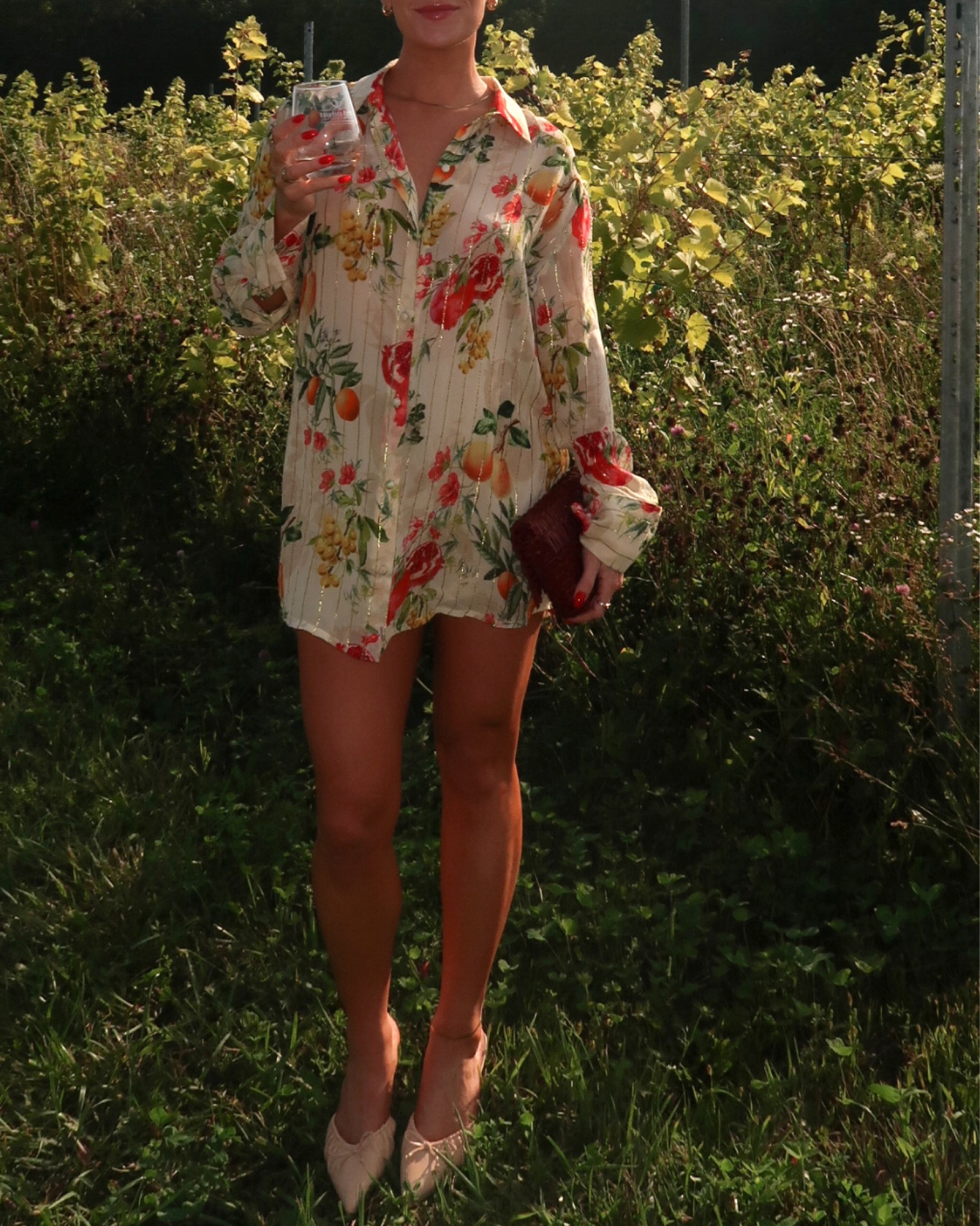button down- size small
kitten heels - tts

#LTKStyleTip #LTKTravel #LTKSeasonal