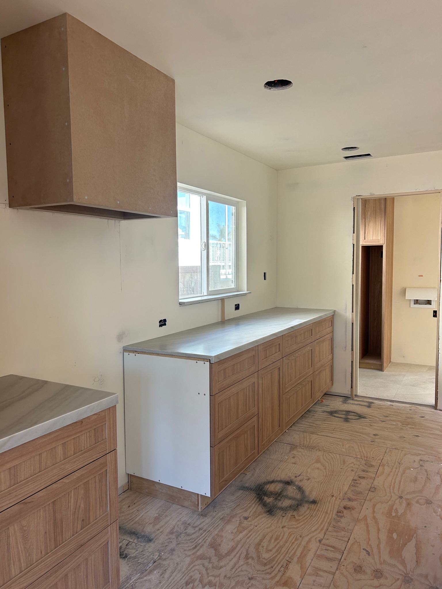 Some kitchen selections while we wait for it to all come together 🫖🍳☕️🧂🍴

#LTKHome