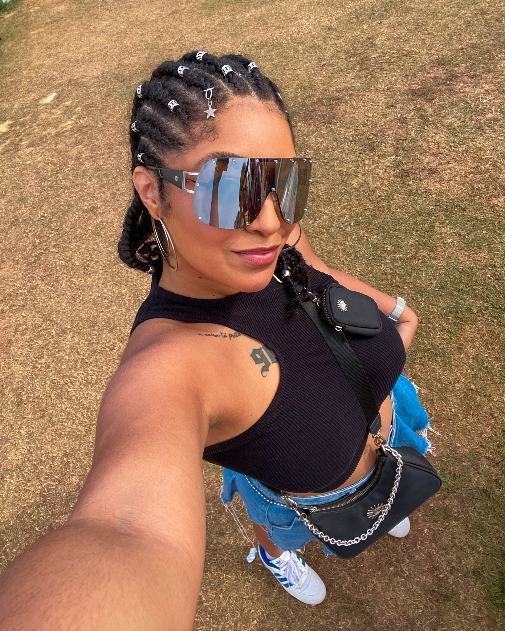 Óculos máscara coleção Chilli Beans e Bianca Andrade

#LTKstyletip #LTKbrasil #LTKbeauty