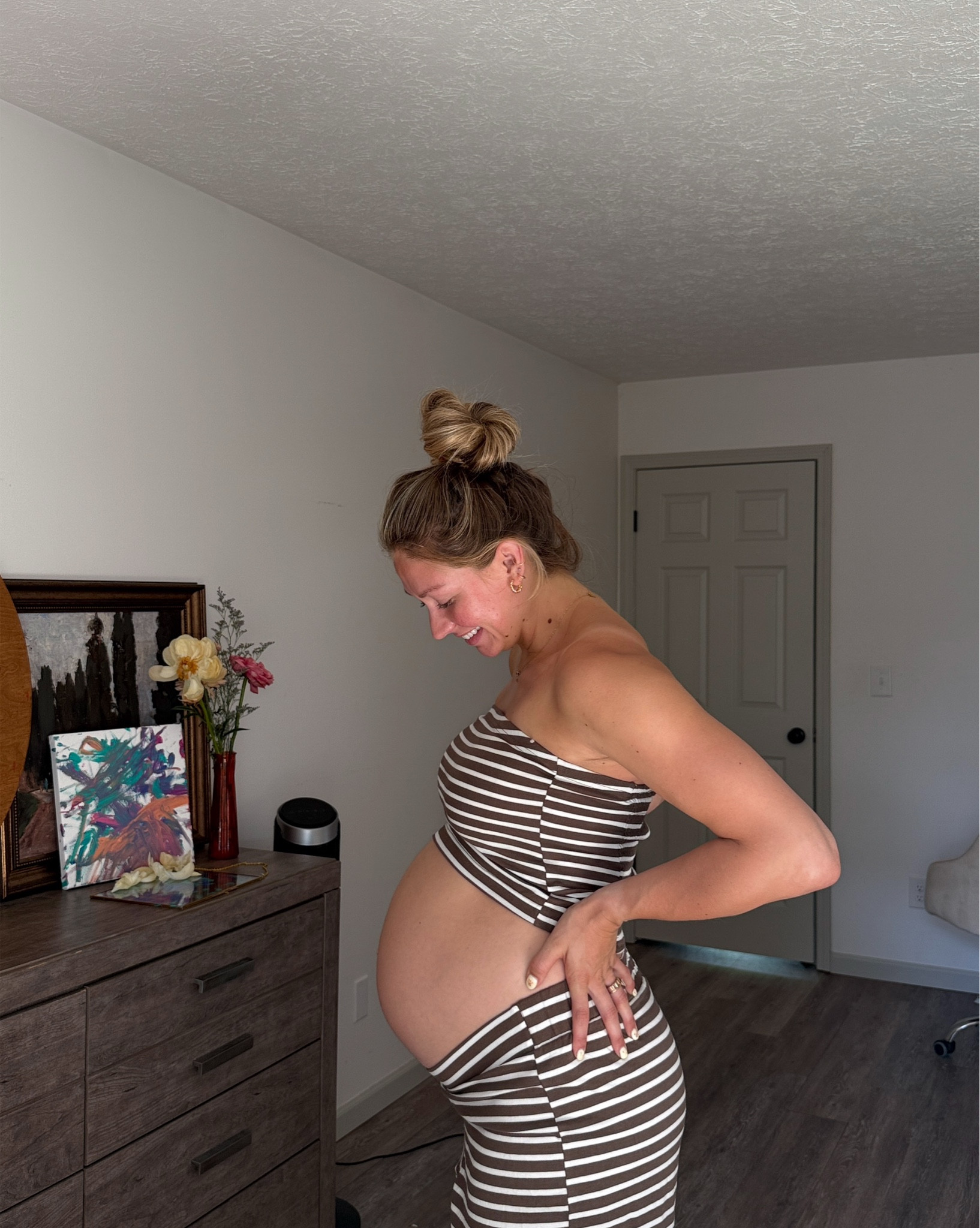 Bump friendly outfit! So stretchy and comfy!! Cute for photos too(:

I ordered a medium!

#LTKBump